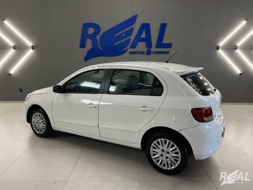 VW - VolksWagen Gol (novo) 1.0 Mi Total Flex 8V 4p