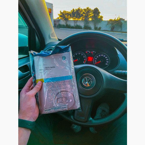 VW - VolksWagen Gol (novo) 1.0 Mi Total Flex 8V 4p