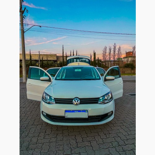VW - VolksWagen Gol (novo) 1.0 Mi Total Flex 8V 4p