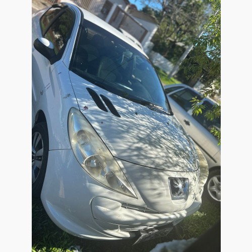 Peugeot 207 Sedan Passion XR 1.4 Flex 8V 4p