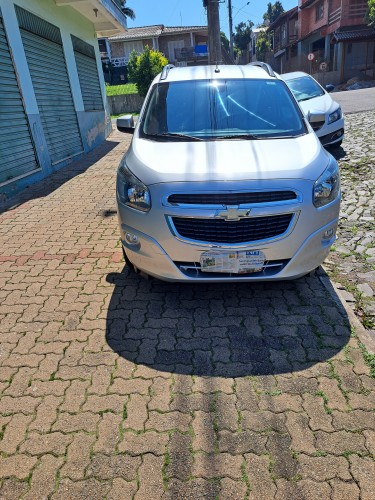 GM - Chevrolet SPIN LTZ 1.8 8V Econo.Flex 5p Mec.