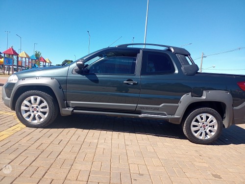 Fiat Strada Adventure Ext. 1.8  Dual. Flex CD