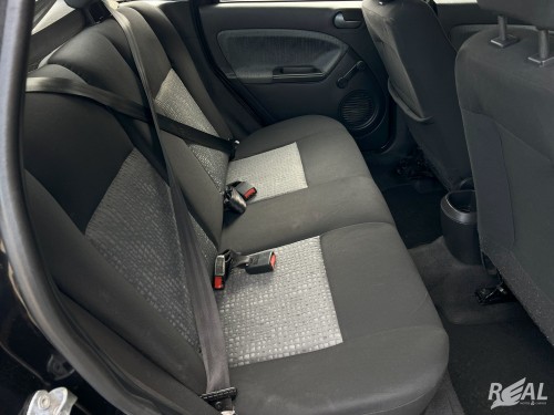 Ford Fiesta Sed. 1.6 8V Flex 4p