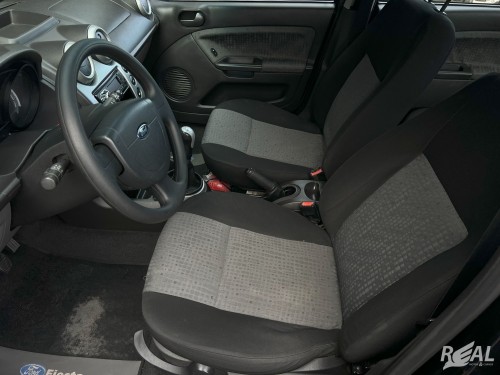 Ford Fiesta Sed. 1.6 8V Flex 4p