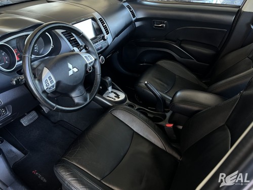 Mitsubishi OUTLANDER 2.0 16V 160cv Aut.