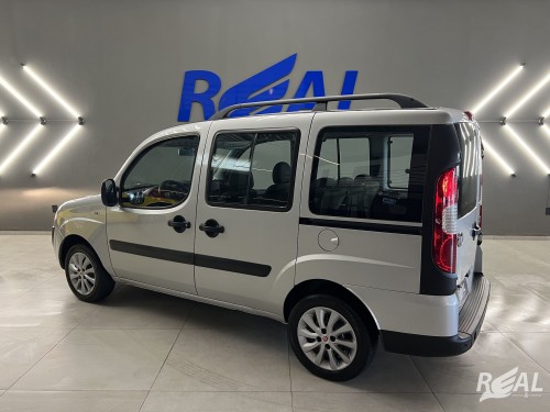 Fiat Doblo ESSENCE 1.8 Flex 16V 5p
