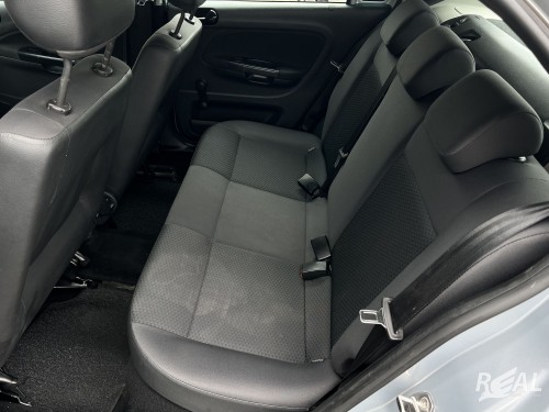 VW - VolksWagen Gol 1.6 MSI Flex 8V 5p