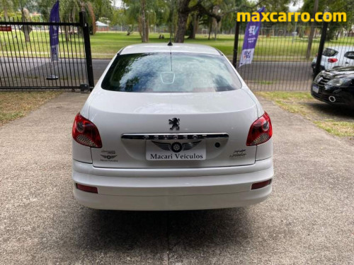 Peugeot 207 Sedan Passion XS 1.6 Flex 16V 4p Aut