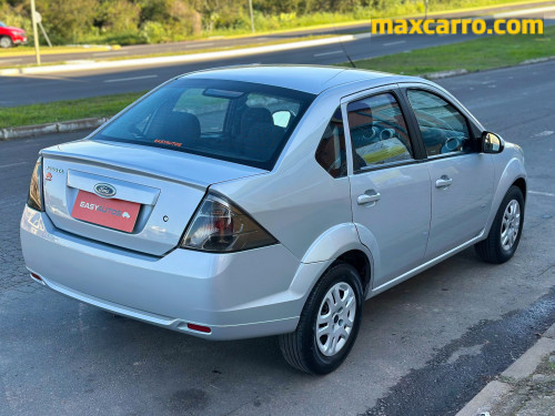 Ford Fiesta 1.6 Se Sedan 8v Flex 4p Manual