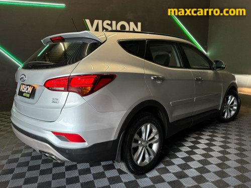 Hyundai Santa Fe/GLS 3.3 V6 4X4 Tiptronic