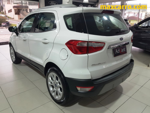 Ford EcoSport TITANIUM 1.5 12V Flex 5p Aut.