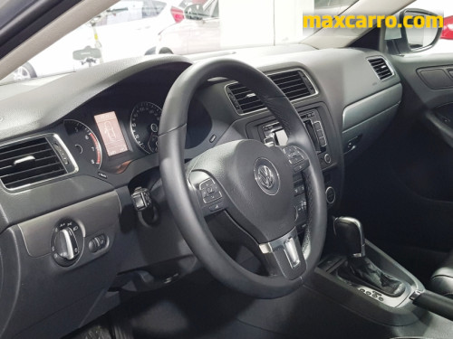 VW - VolksWagen JETTA Highline 2.0 TSI 16V 4p Tiptronic