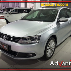 VW - VolksWagen JETTA Highline 2.0 TSI 16V 4p Tiptronic