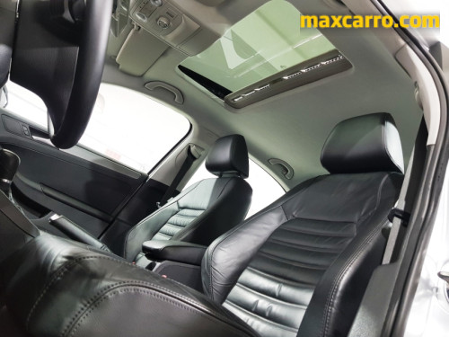 Foto do veículo VW - VolksWagen JETTA Highline 2.0 TSI 16V 4p Tiptronic 2013/2012 ID: 89625