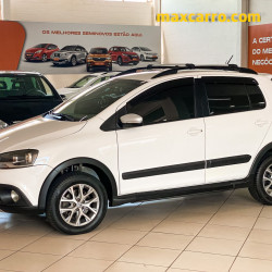 VW - VolksWagen CROSSFOX 1.6 Mi Total Flex 8V 5p VW - VolksWagen CROSSFOX 1.6 Mi Total Flex 8V 5p 2014/2014
