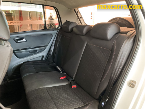 VW - VolksWagen CROSSFOX 1.6 Mi Total Flex 8V 5p