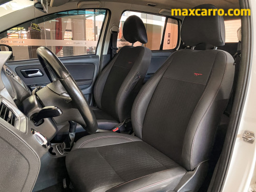 VW - VolksWagen CROSSFOX 1.6 Mi Total Flex 8V 5p