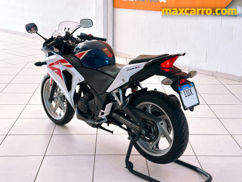 HONDA CBR 250R