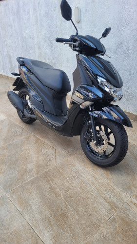 YAMAHA FLUO 125 ABS