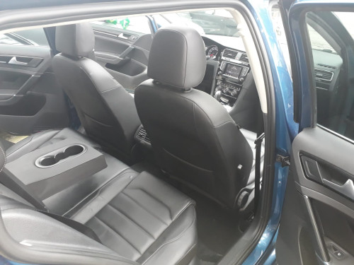 Foto do veículo VW - VOLKSWAGEN Golf Variant Highline 1.4 TSI Aut. 2015/2015 ID: 89711