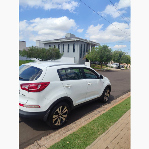 Foto do veículo KIA MOTORS Sportage LX 2.0 16V/ 2.0 16V Flex  Aut. 2013/2012 ID: 89718