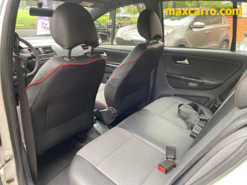 Foto do veículo VW - VOLKSWAGEN Fox Rock in Rio 1.6 Mi Total Flex 8V 5p 2016/2016 ID: 89735