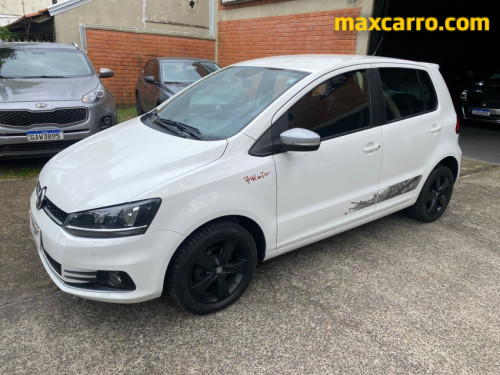 Foto do veículo VW - VOLKSWAGEN Fox Rock in Rio 1.6 Mi Total Flex 8V 5p 2016/2016 ID: 89735