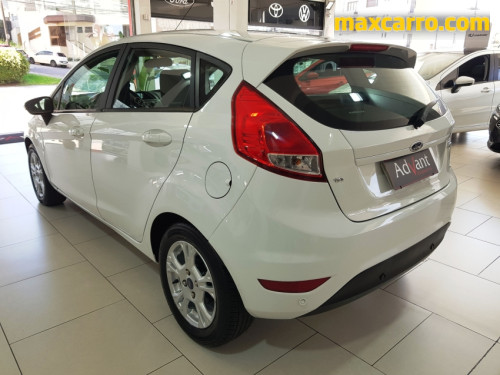 Foto do veículo Ford Fiesta SE 1.6 16V Flex 5p 2016/2015 ID: 89808