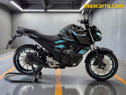 Foto do veículo YAMAHA FZ15 150 FAZER FLEX 2023/2023 ID: 89819