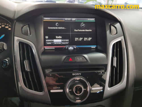 Foto do veículo Ford Focus TITA/TITA Plus 2.0  Flex 5p Aut. 2015/2015 ID: 89827