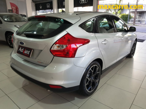 Foto do veículo Ford Focus TITA/TITA Plus 2.0  Flex 5p Aut. 2015/2015 ID: 89827