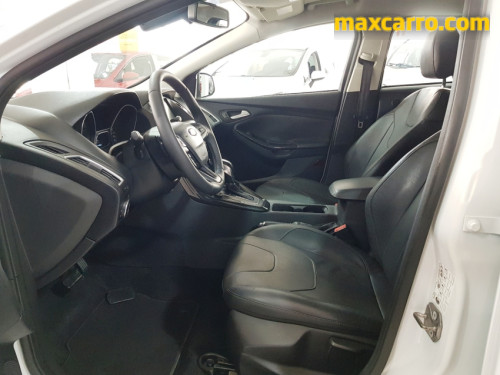 Foto do veículo Ford Focus TITA/TITA Plus 2.0  Flex 5p Aut. 2016/2015 ID: 89829