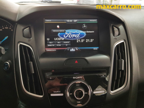 Foto do veículo Ford Focus TITA/TITA Plus 2.0  Flex 5p Aut. 2016/2015 ID: 89829