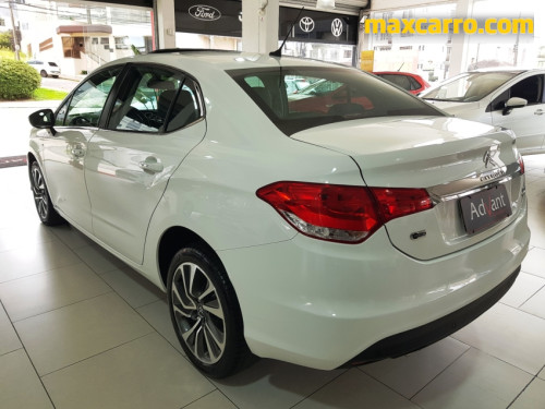 Foto do veículo Citroën C4 LOUNGE Exclusive 1.6 Turbo Flex Aut. 2018/2017 ID: 89830