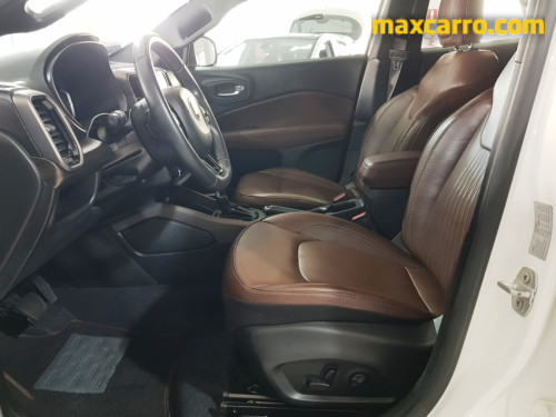 Foto do veículo Fiat Toro Ranch 2.0 16V 4x4 TB Diesel Aut. 2022/2022 ID: 89837