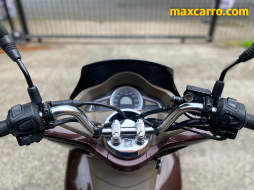 Foto do veículo HONDA PCX 150/DLX 2017/2017 ID: 89893