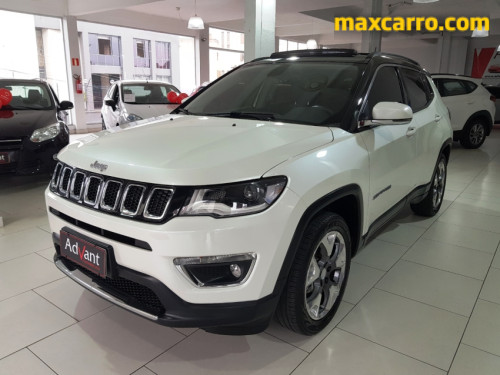Foto do veículo Jeep COMPASS LIMITED 2.0 4x2 Flex 16V Aut. 2017/2017 ID: 89911