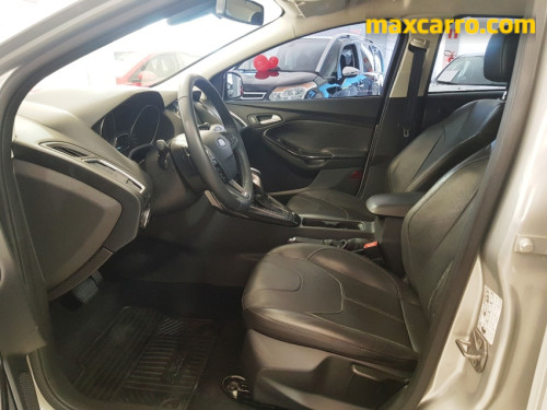 Foto do veículo Ford Focus TITA/TITA Plus 2.0  Flex 5p Aut. 2016/2015 ID: 89934