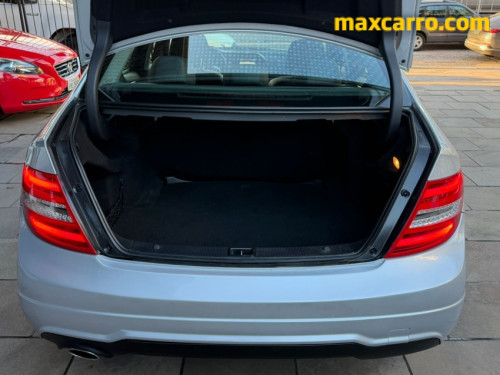 Foto do veículo Mercedes-Benz C-180 CGI Sport 1.6 TB 16V 156cv Aut. 2014/2013 ID: 89936