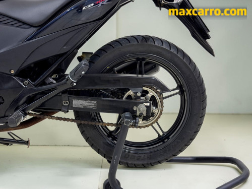 Foto do veículo HONDA CB 300R/ 300R FLEX 2012/2012 ID: 89978