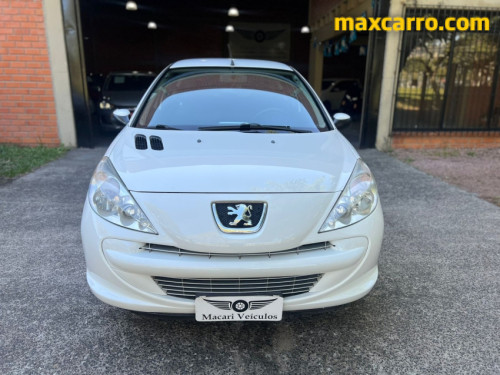 Foto do veículo Peugeot 207 XR 1.4 Flex 8V 3p 2013/2013 ID: 89981