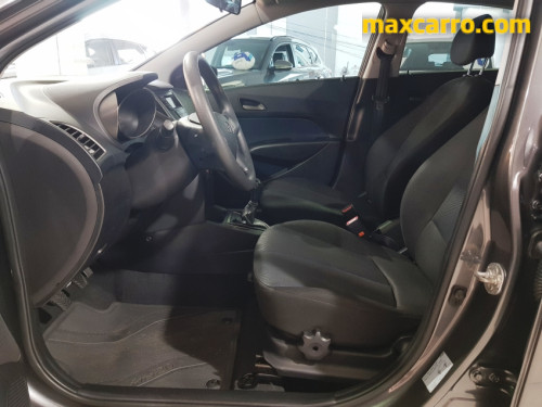 Foto do veículo Hyundai HB20S C.Plus/C.Style1.0 Flex 12V Mec. 4P 2014/2013 ID: 89982