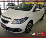 GM - Chevrolet ONIX HATCH LTZ 1.4 8V FlexPower 5p Mec. 2014/2015