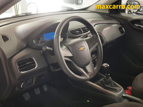 Foto do veículo GM - Chevrolet ONIX HATCH LTZ 1.4 8V FlexPower 5p Mec. 2015/2014 ID: 89990
