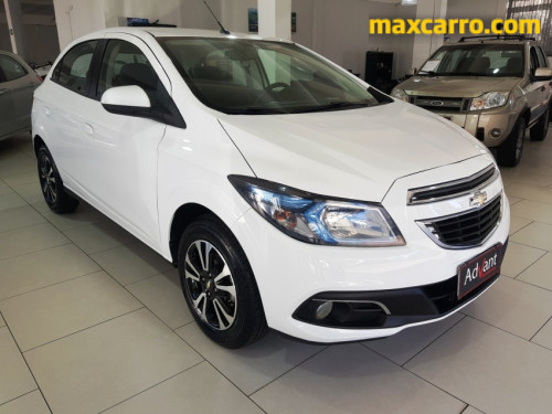 Foto do veículo GM - Chevrolet ONIX HATCH LTZ 1.4 8V FlexPower 5p Mec. 2015/2014 ID: 89990
