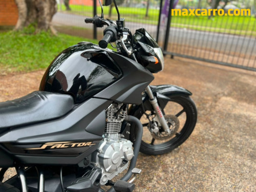 Foto do veículo YAMAHA YBR 125i FACTOR ED/FLEX 2023/2023 ID: 90012