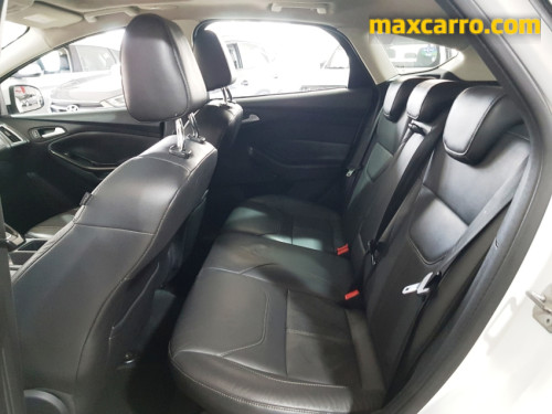 Foto do veículo Ford Focus TITA/TITA Plus 2.0  Flex 5p Aut. 2016/2016 ID: 90018
