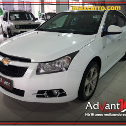 GM - Chevrolet CRUZE HB Sport LT 1.8 16V FlexP. 5p Mec