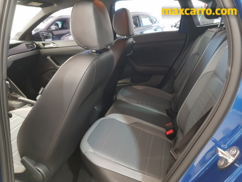 Foto do veículo VW - VolksWagen Nivus Highline 1.0 200 TSI Flex Aut. 2022/2022 ID: 90036
