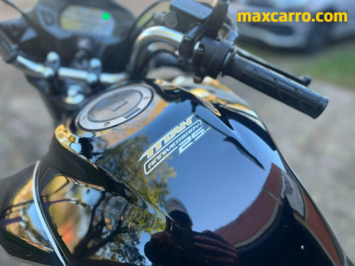 Foto do veículo HONDA CG 160 TITAN 25TH ANNIVERSARY 2019/2019 ID: 90041
